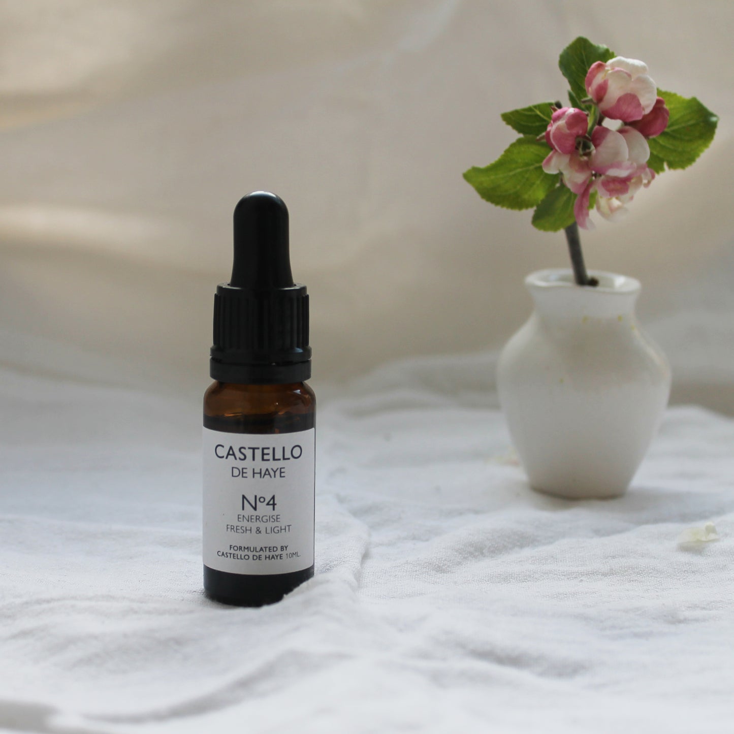 No.4 Lemon & Cedarwood Essential Oil, 10ml - Energise Pure Aromatherapy